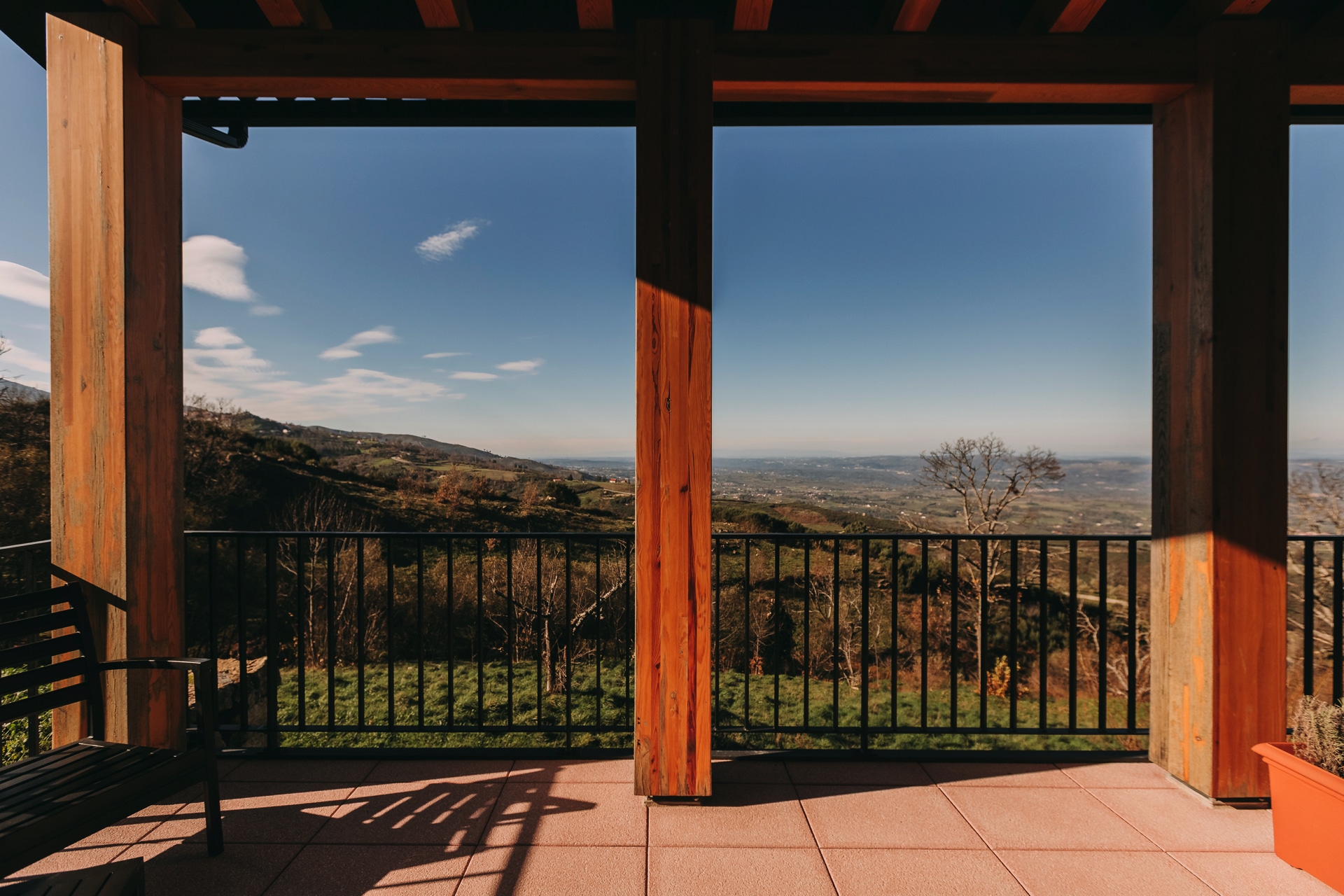 ES-estrela-serenity-room-types-premium-balcony-room-00008.jpg