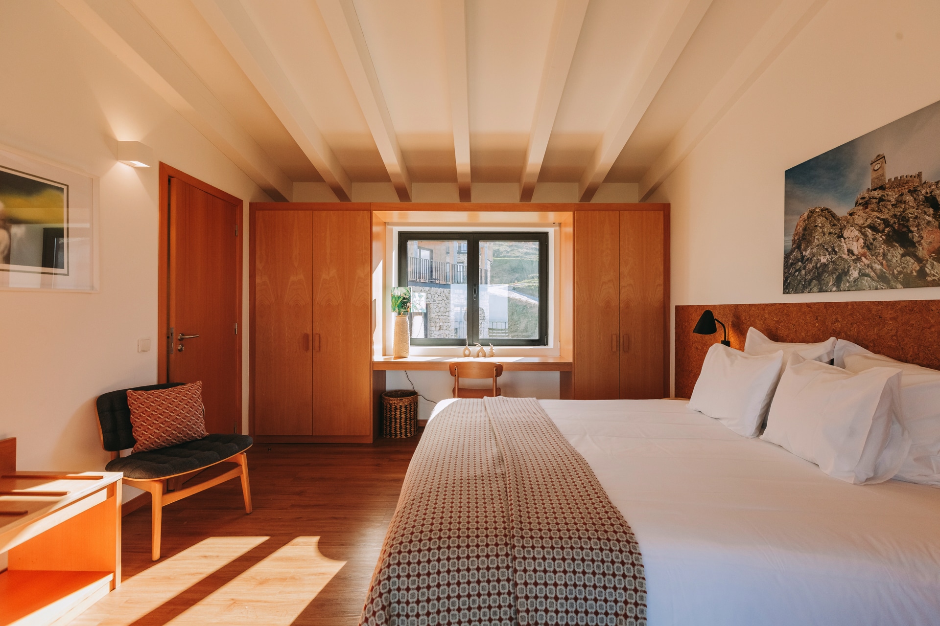 ES-estrela-serenity-room-types-premium-plus-lake-room-double-twin-00011.jpg