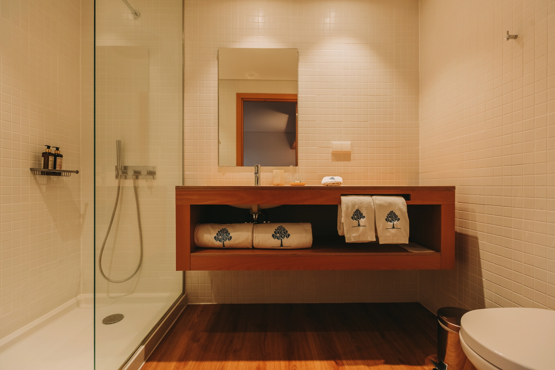 ES-estrela-serenity-room-types-premium-plus-terrace-room-00014.jpg