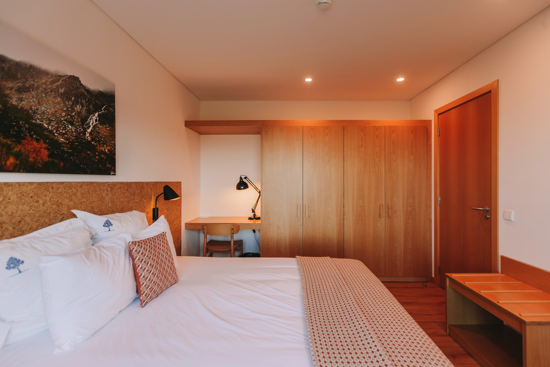 ES-estrela-serenity-room-types-premium-terrace-room-00004.jpg