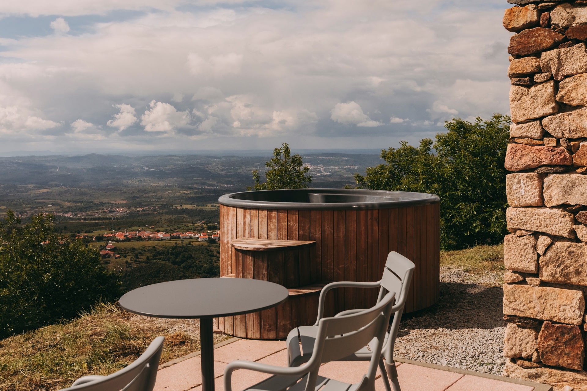 ESTRE-Valley-House-011.jpg
